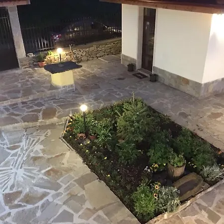 Mountain View Vacation Tatil Evi